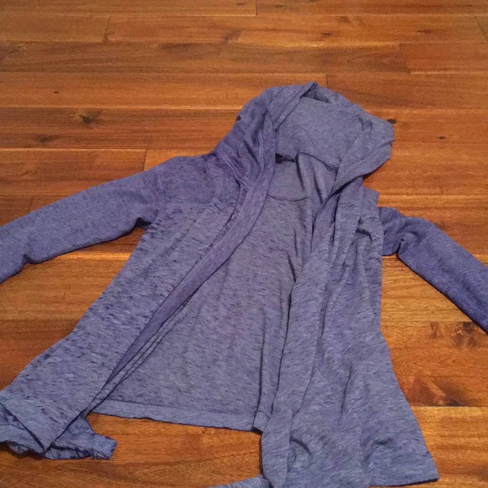 American Eagle loose fitting cardigan